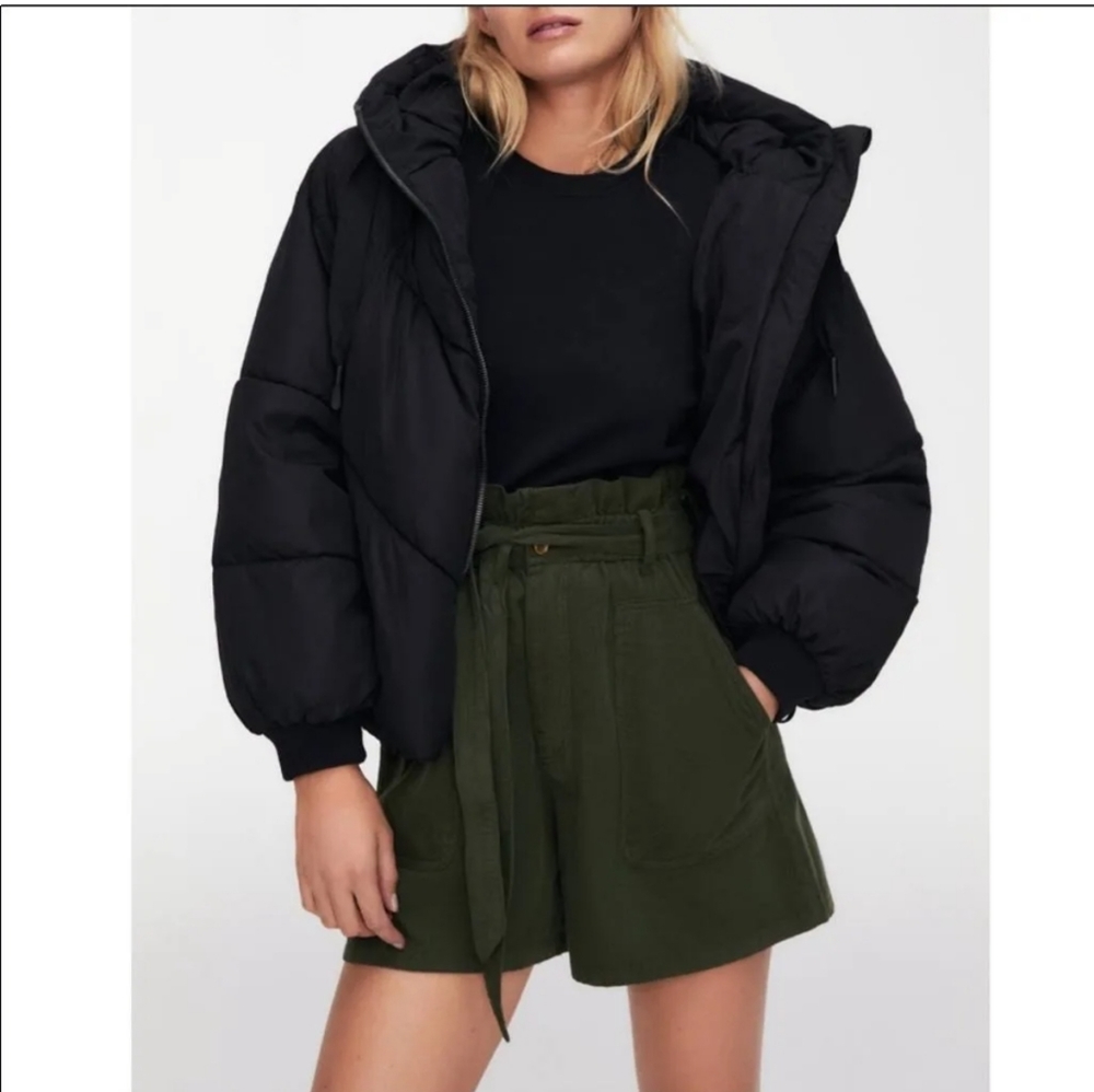 🌁 NWOT: ZARA; CORDUROY PAPERBAG SHORTS W/ TIES.